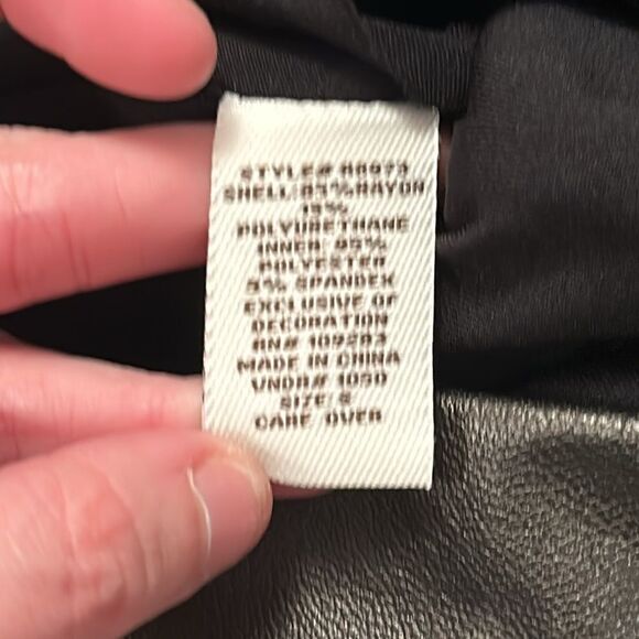 VINTAGE HAVANA stretch faux leather legging size small - Picture 7 of 7